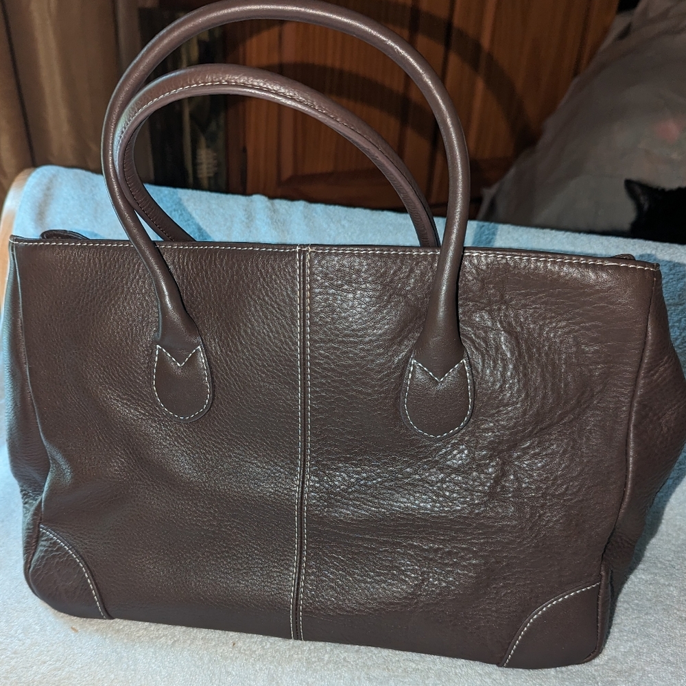 Levenger brown leather handbag. - Picture 3 of 13